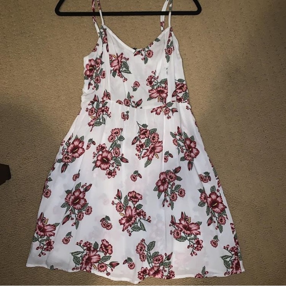 loose flowery dress